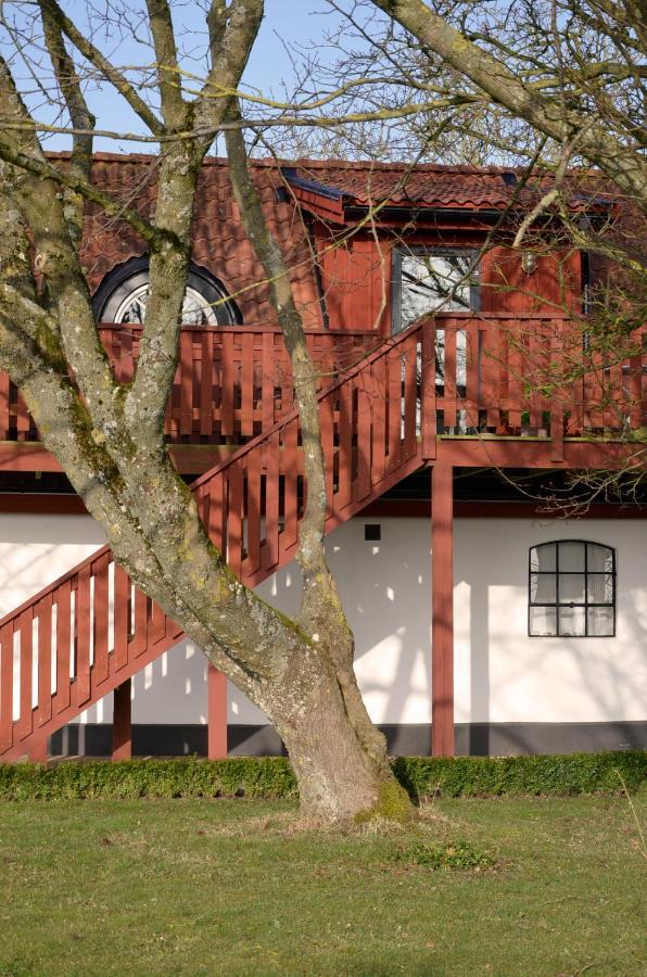Bed and Breakfast Torsborgs Gard à Simrishamn Extérieur photo